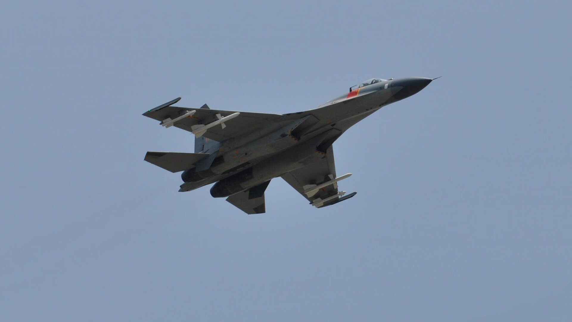 福特:随着表现不断提升,成全黑队未来的核心球员,福特黑色