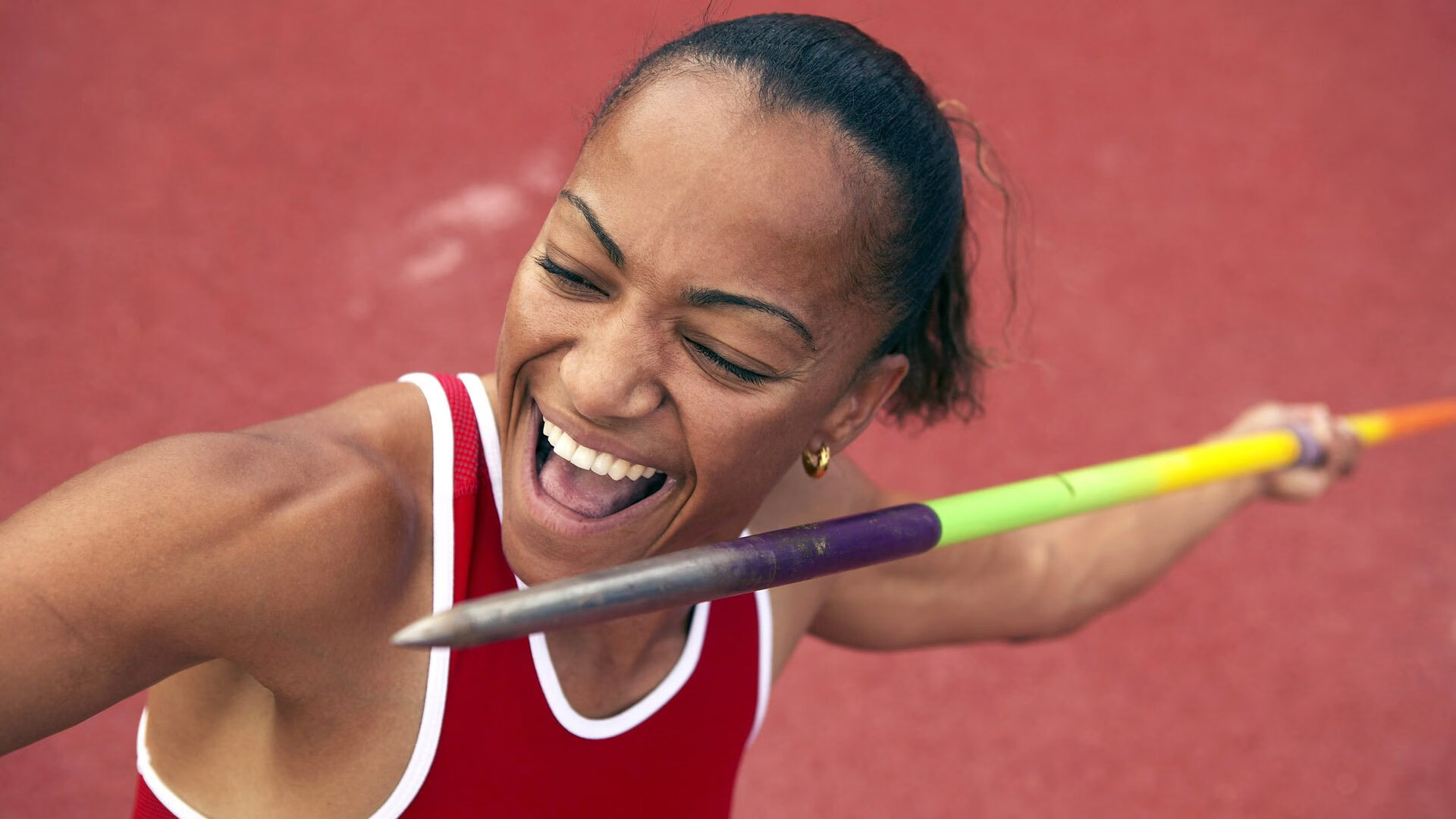 足球技术革新推动比赛水平持续上升,足球技术创新